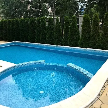 Appartement Магнолия Резиденс 3 *